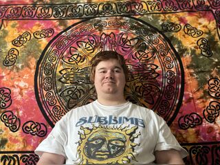 Enter my FREE CHATROOM PsychicDeal