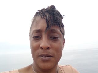 Enter my FREE CHATROOM Shanwms