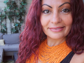 Enter my FREE CHATROOM SacredTarot