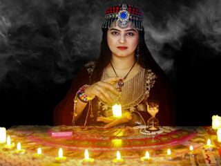 Enter my FREE CHATROOM MariaOracle