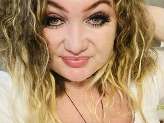 Enter my FREE CHATROOM CelestinaLight