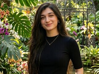 Enter my FREE CHATROOM AccurateJenny