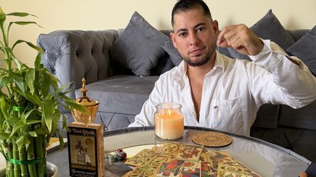 LUISMEDIUMTAROT