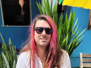 RichardRevela reading online